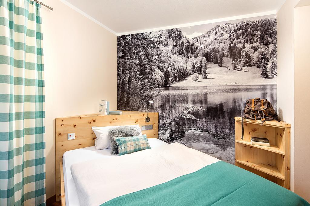 Hotel Wiedemann Фюссен Экстерьер фото