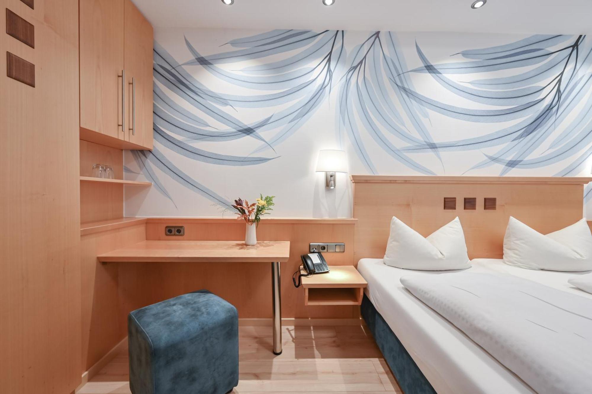 Hotel Wiedemann Фюссен Экстерьер фото
