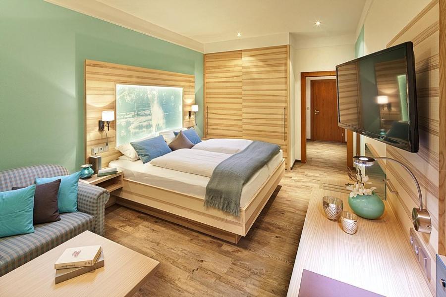 Hotel Wiedemann Фюссен Экстерьер фото