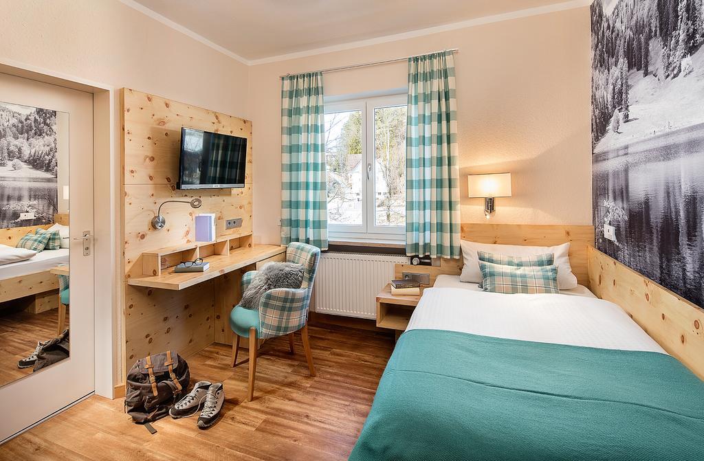 Hotel Wiedemann Фюссен Экстерьер фото