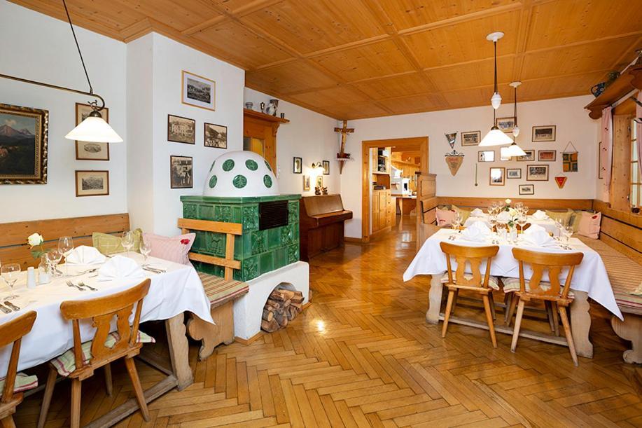Hotel Wiedemann Фюссен Экстерьер фото